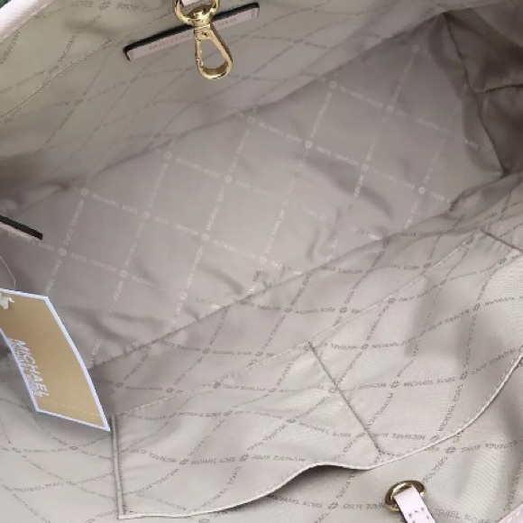 Michael Kors Jet set travel tote medium carryall - Picture 3 of 6